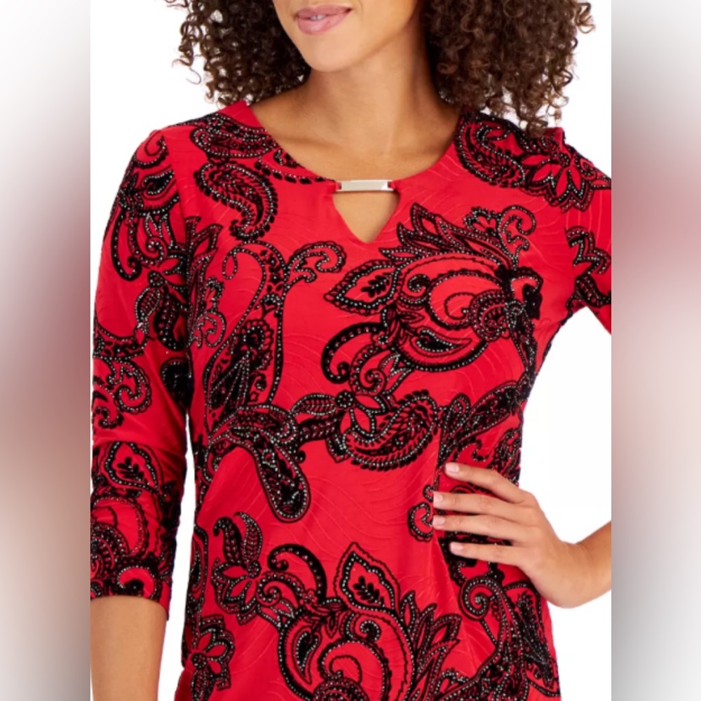 Women's (M) Embellished Jacquard Keyhole Top, Blazing Red